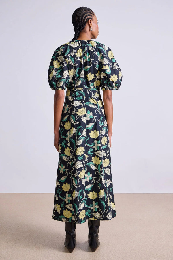 NELI MAXI