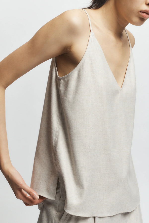 KELLER V-NECK SWING TANK